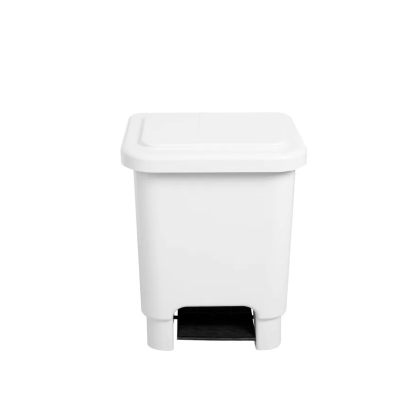 LIXEIRA 15LTS C/PEDAL BRANCA LAR PLASTICOS